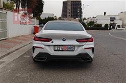 بي ام دبليو 8 الفئة